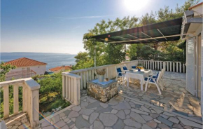 Awesome Home In Okrug Gornji With Kitchen